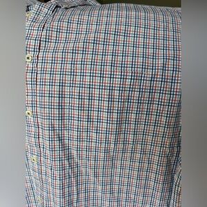 Roundtree & Yorke Red, White and Blue Casual Button Down Shirt